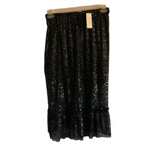 Blue Rain Black Sequence Skirt Size M - Francesca’s NWT